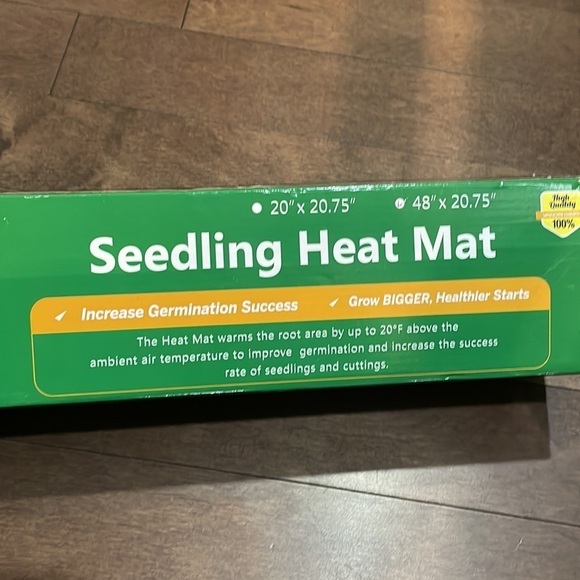 Large Seedling Heat Mat 20" x 48" - Picture 2 of 6